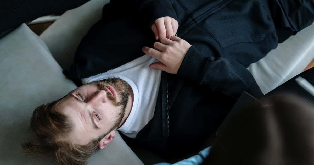 Cómo funciona una-sesión-de-terapia-regresiva